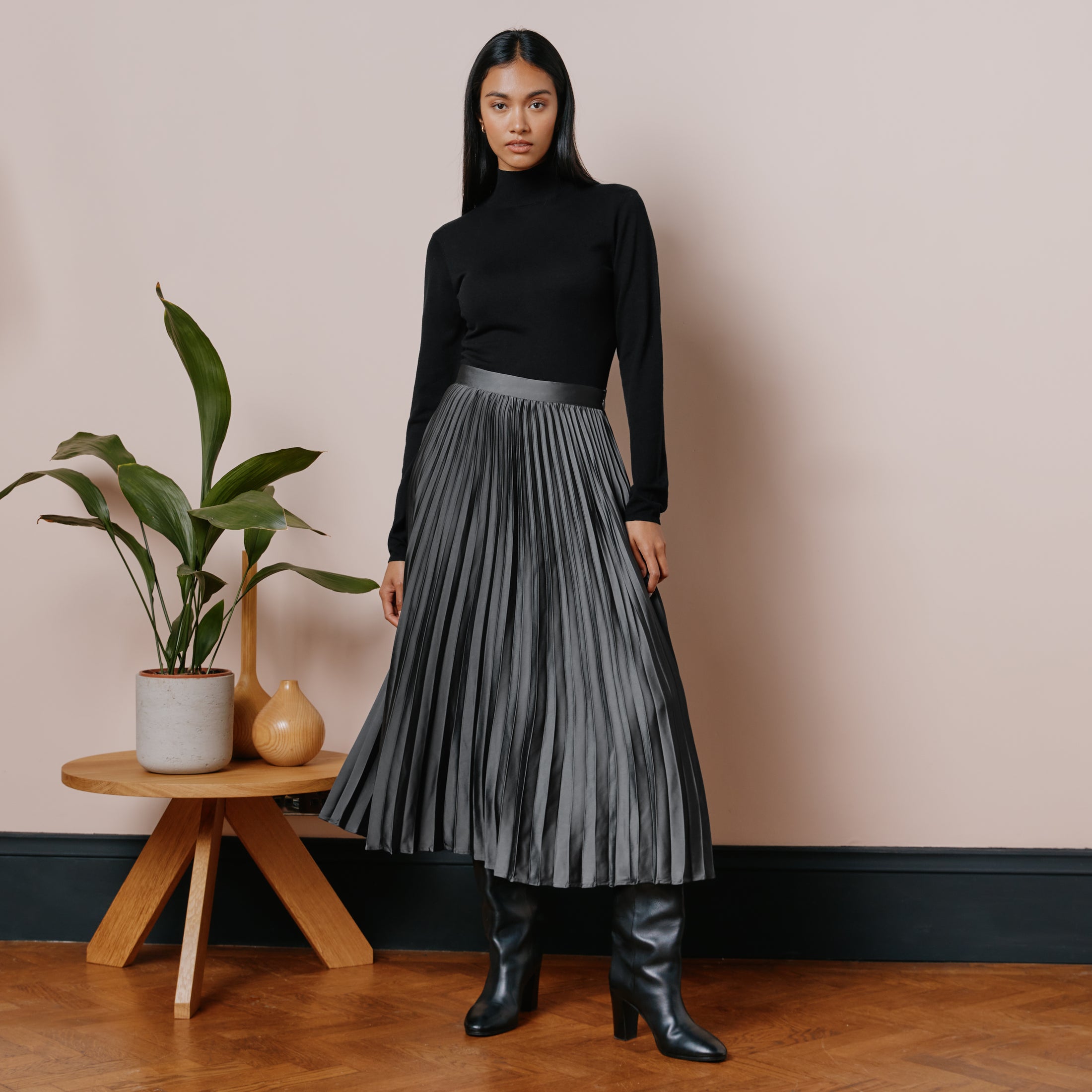 Grey Satin Pleat Skirt | Sustainable Womenswear | Albaray