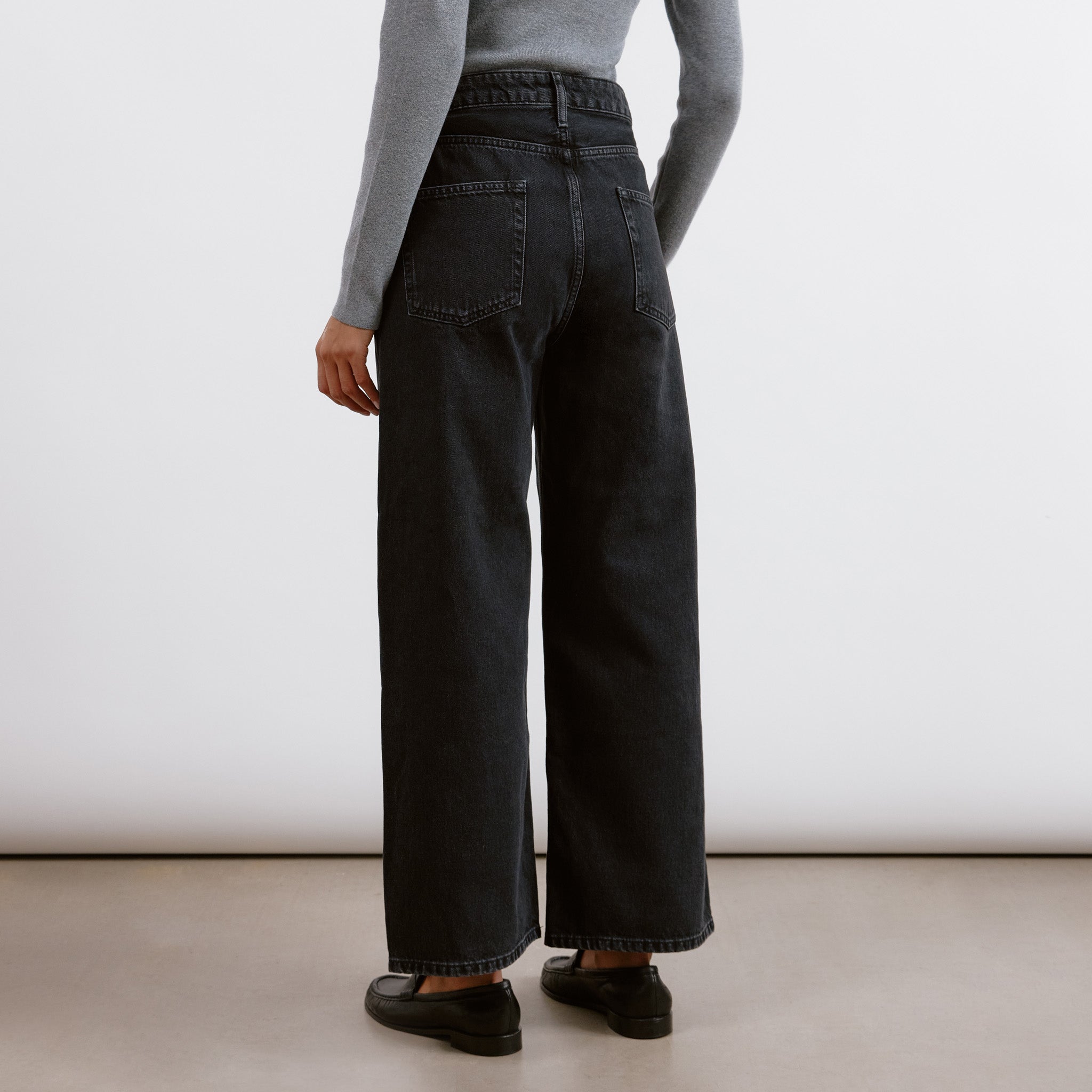 Black cropped high waisted jeans deals